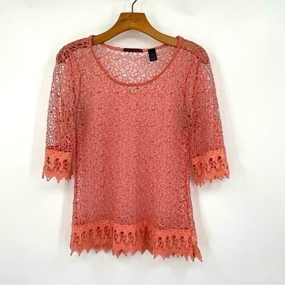 BKE Red Peach Crotchet 3/4 Blouse Size Small J18